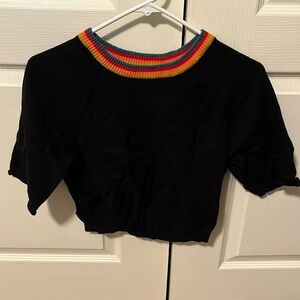 Closie Medium, black crop top